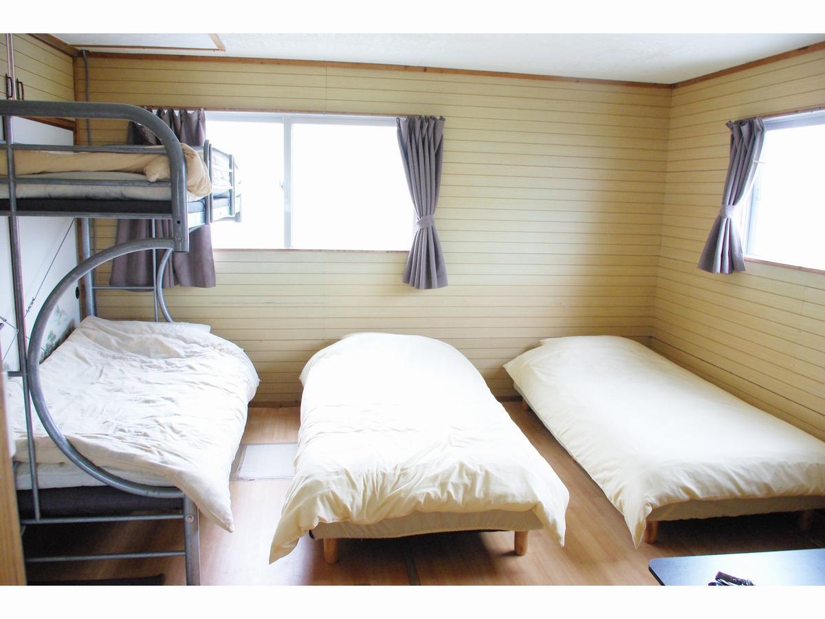 Guest House Lough Style อุรุมะ ภายนอก รูปภาพ